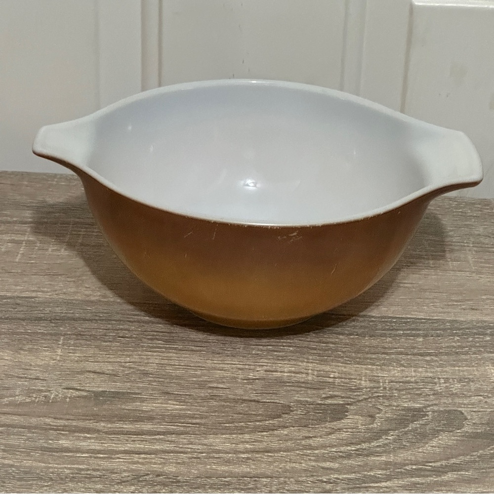 VTG Pyrex Old Orchard Brown Ombré Pattern #442 1.5 Quart Cinderella‎ Mixing Bowl